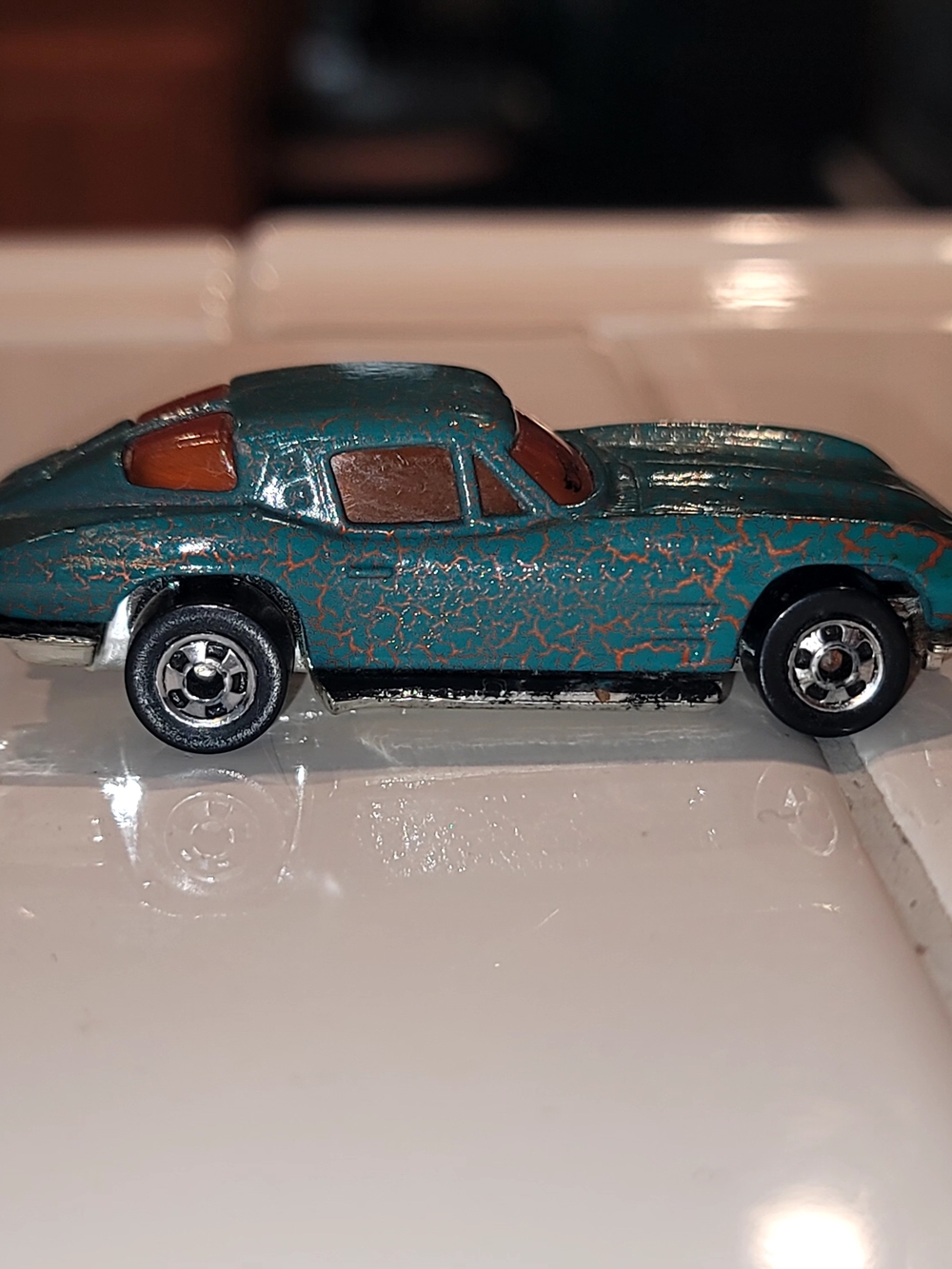 Vintage 1979 Hot Wheels Mattel '63 Corvette Split Window in a  green Krackle